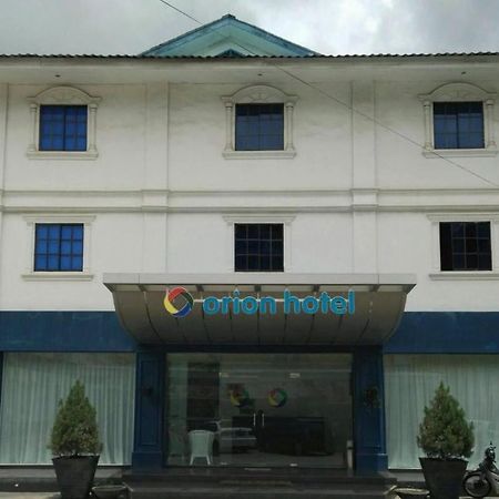 Orion Hotel Batam Exterior foto